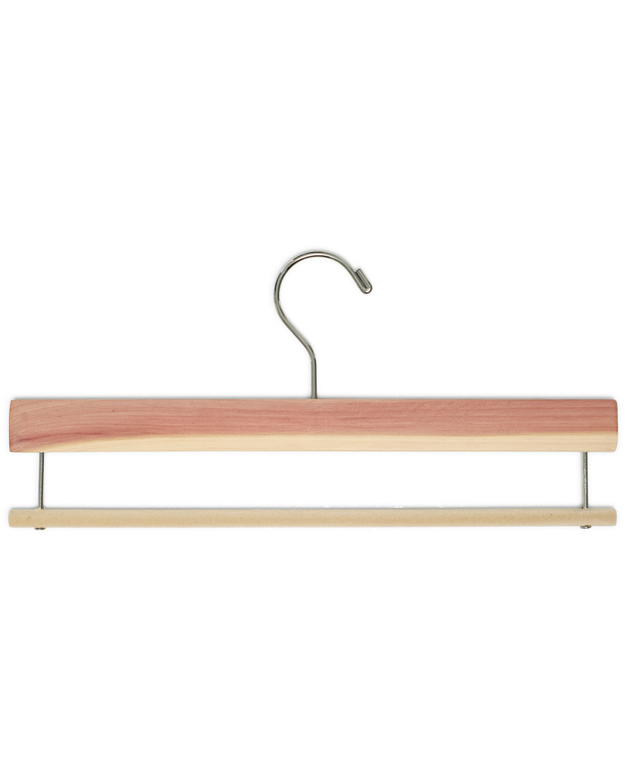 Men | Care with Carl 5-Pack Cedar Wood Trouser Hanger | Care with Carl | 5-Pack Cedar Wood Trouser Hanger