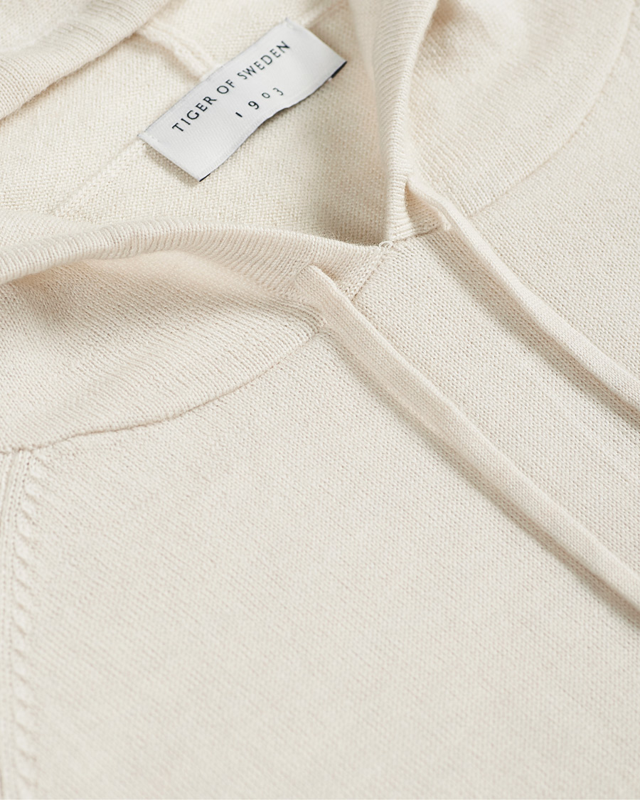 Men | Sweaters & Knitwear | Tiger of Sweden | Nakkne Knitted Merino Hood Buttercreme