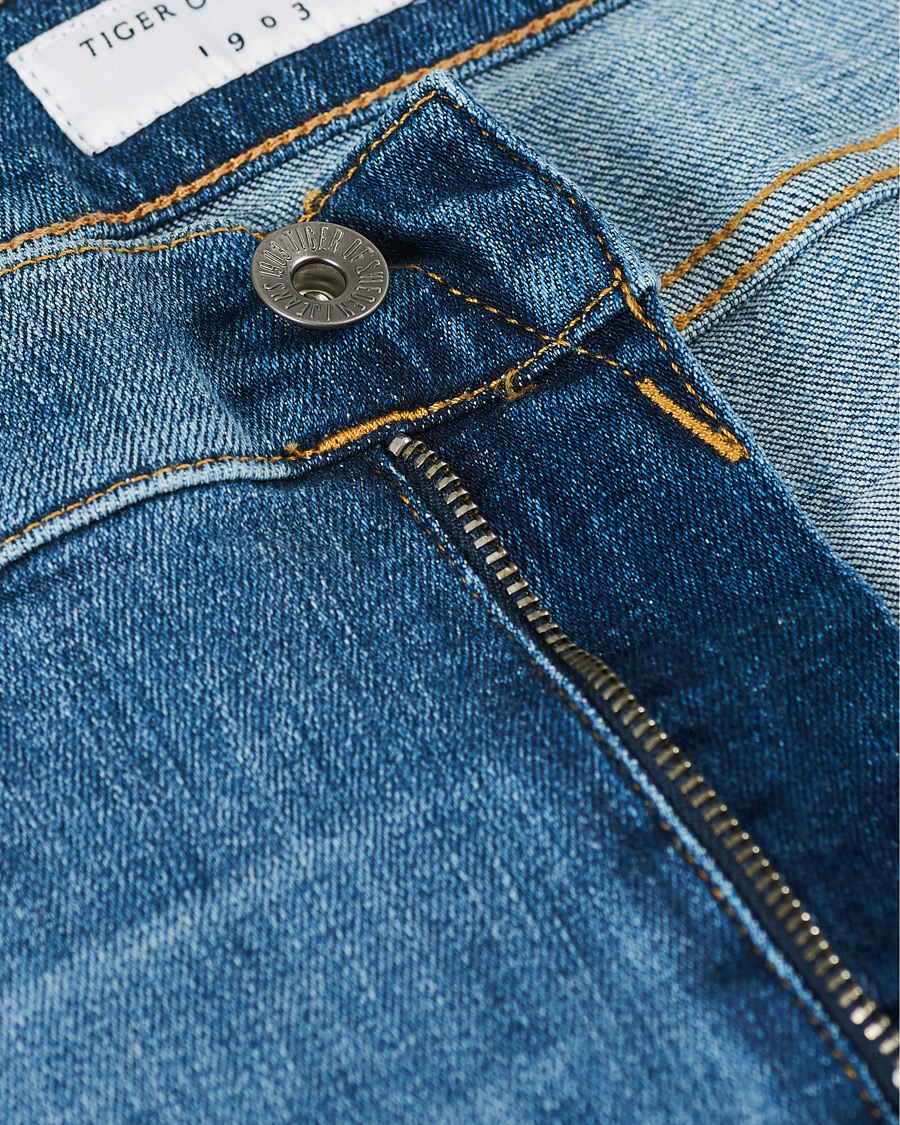 Men | Jeans | Tiger of Sweden | Evolve Cotton Jeans Medium Blue