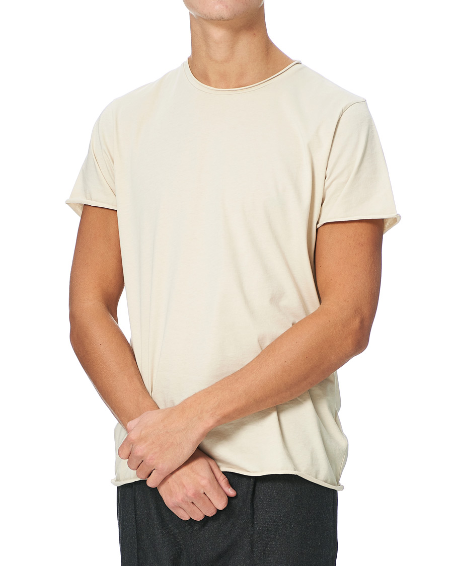 Men | T-Shirts | Filippa K | Roll Neck Tee Soft Beige