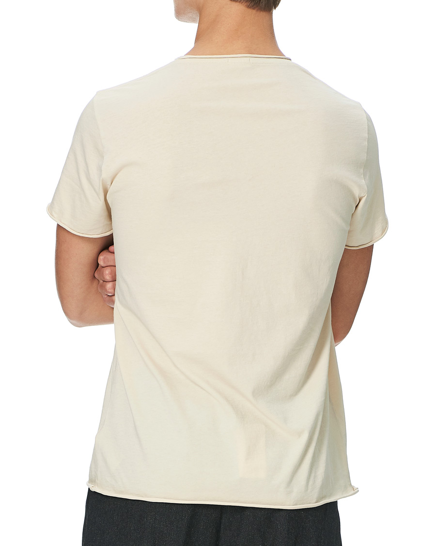 Men | T-Shirts | Filippa K | Roll Neck Tee Soft Beige