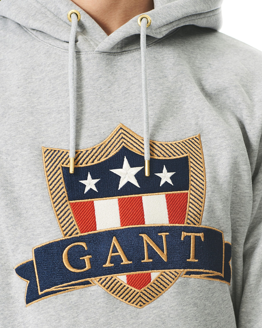 Men | Sweaters & Knitwear | GANT | Banner Shield Hoodie Grey Melange
