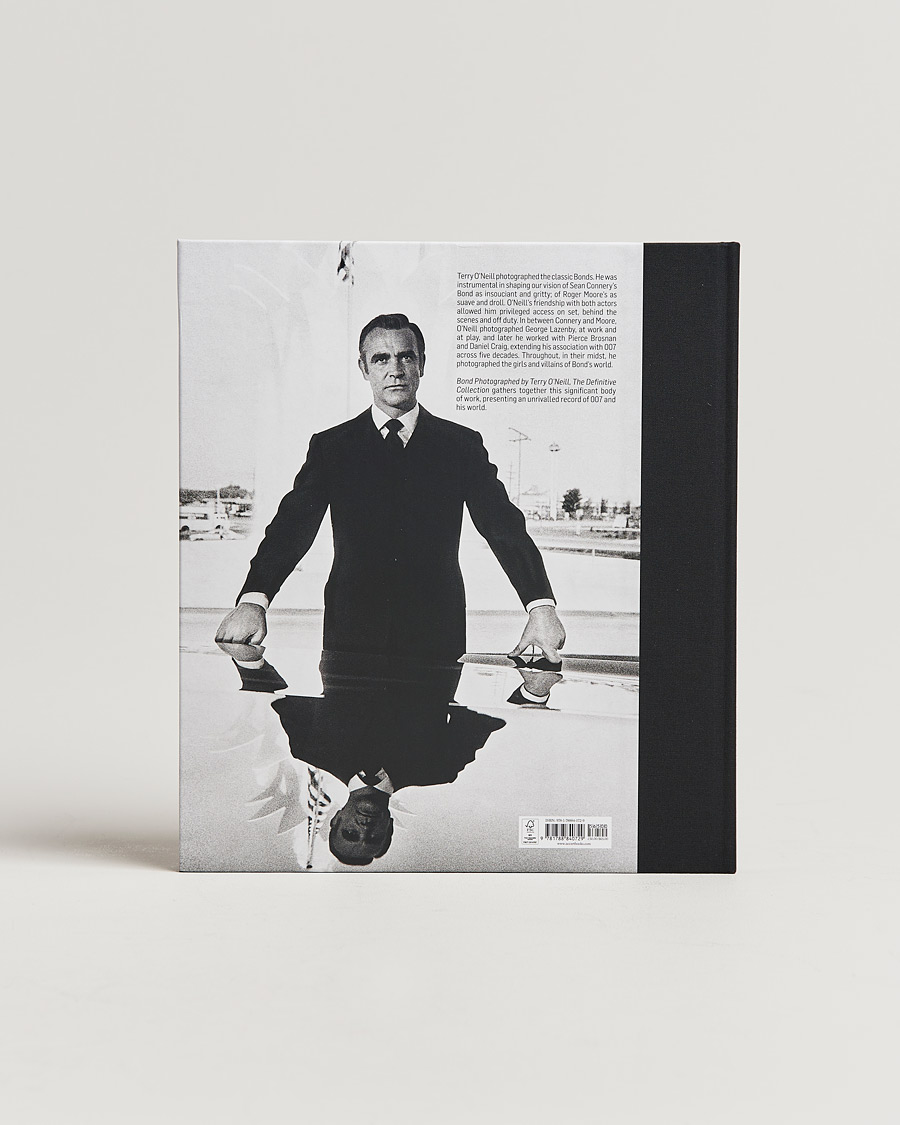 Men | Books | New Mags | Bond - The Definitive Collection