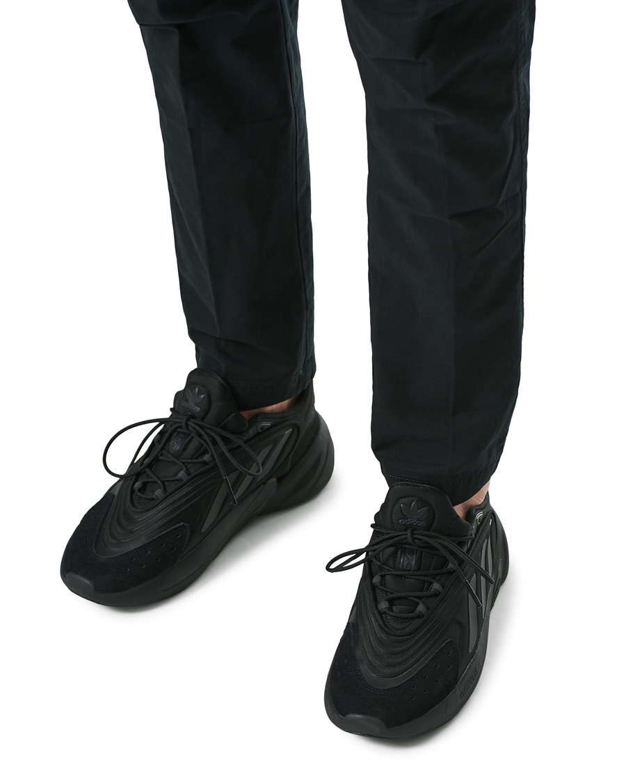 Men | adidas Originals Ozelia Sneaker Black | adidas Originals | Ozelia Sneaker Black
