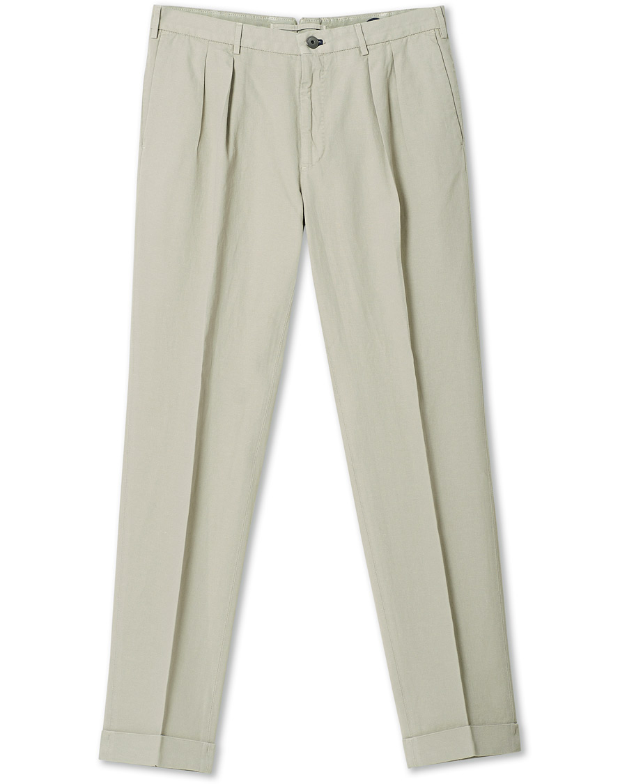 Men | Trousers | Incotex | Carrot Fit Pleated Trousers Beige
