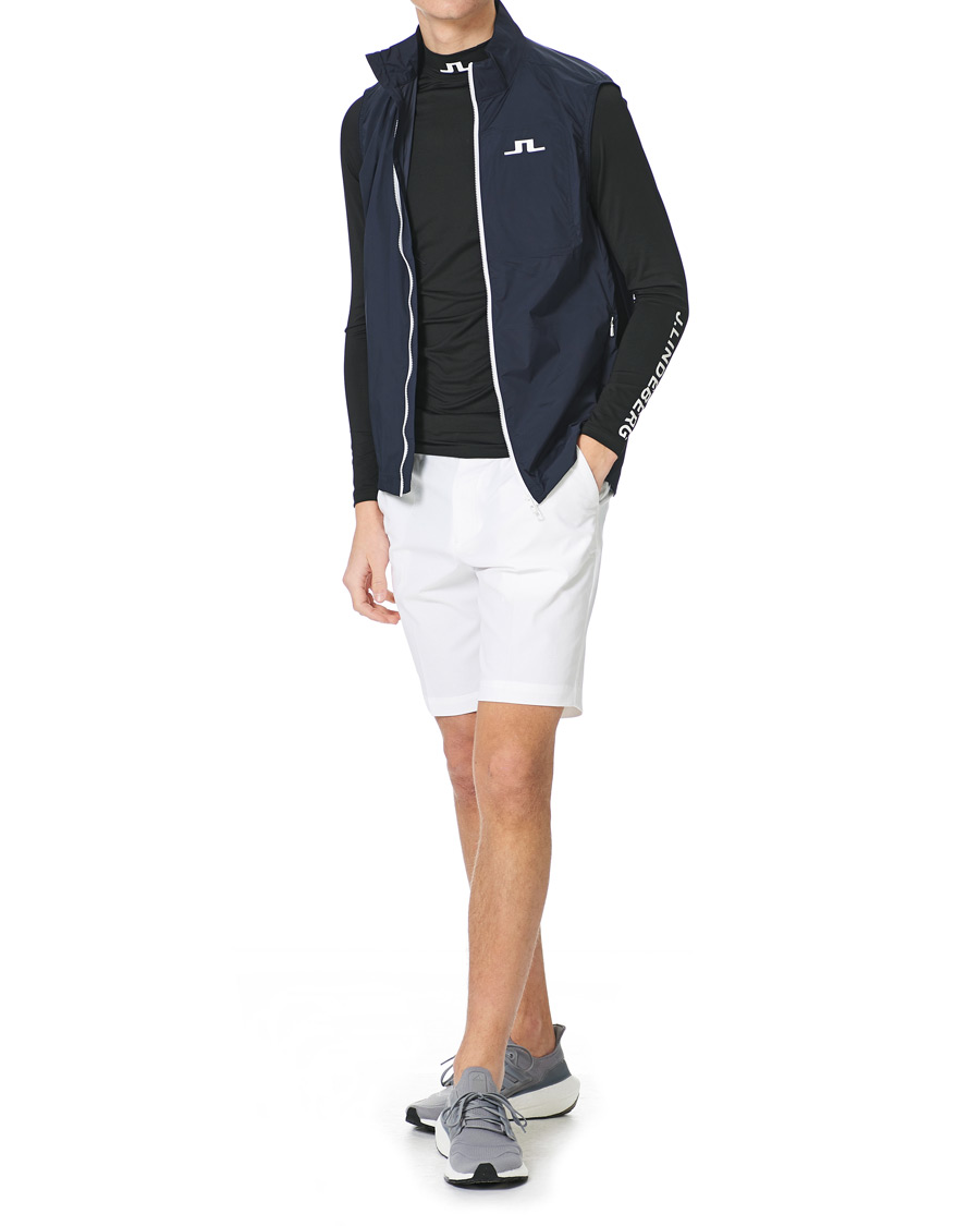 Men | Shorts | J.Lindeberg | Vent Tight Golf Shorts White