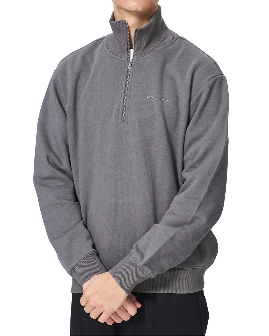 Men | Sweaters & Knitwear | Tiger of Sweden | Marlon Half Zip Sweater Stone Grey