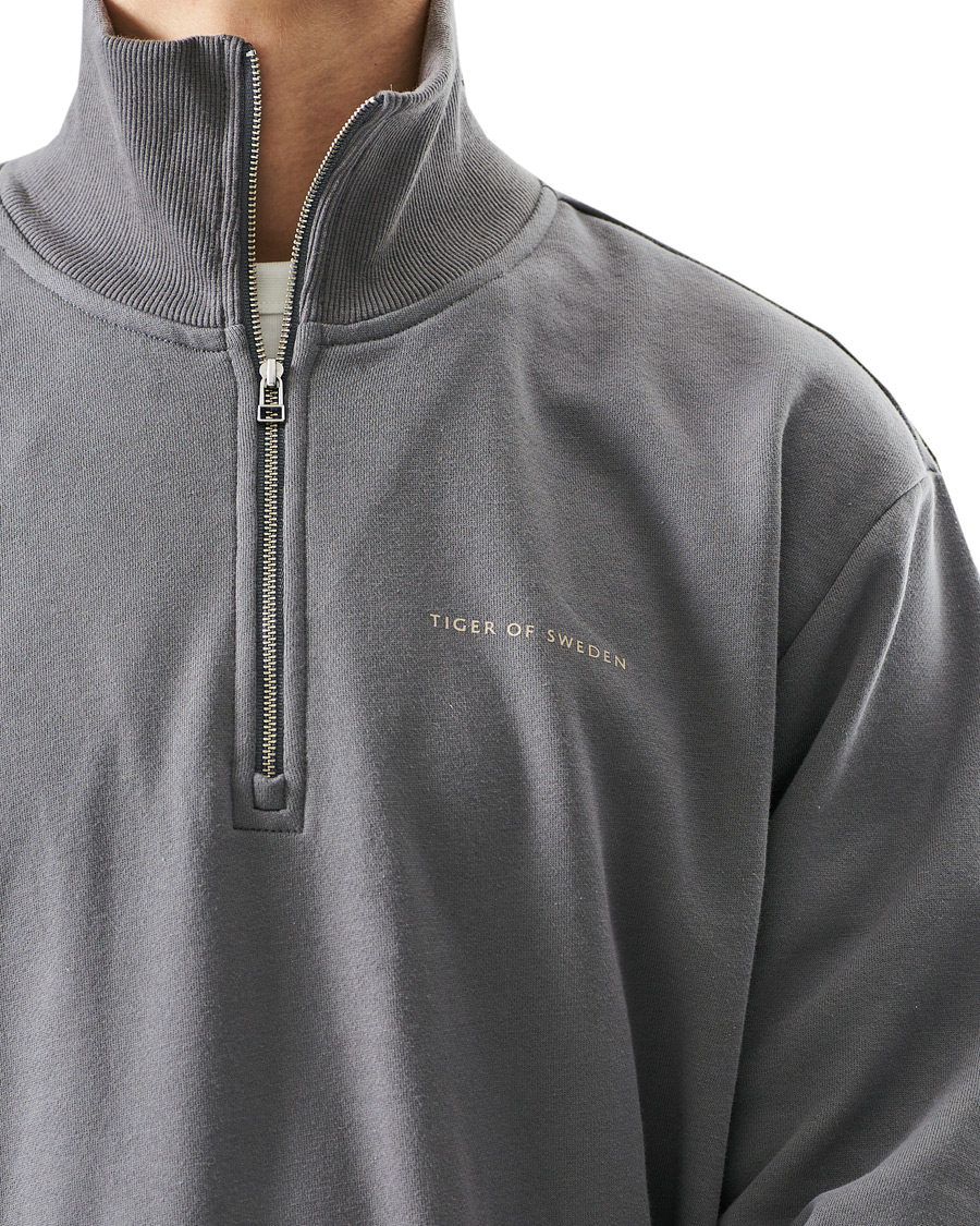 Men | Sweaters & Knitwear | Tiger of Sweden | Marlon Half Zip Sweater Stone Grey