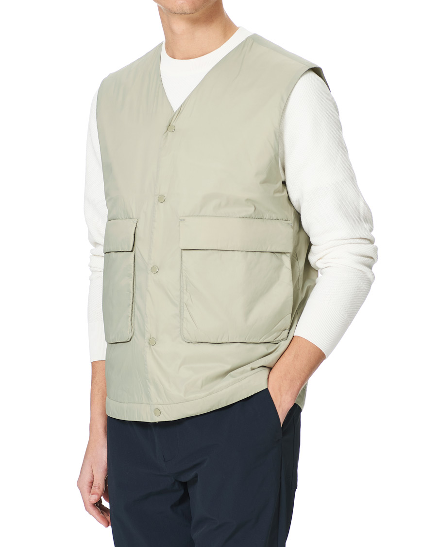 Men | Coats & Jackets | NN07 | Barney Vest Oil Green