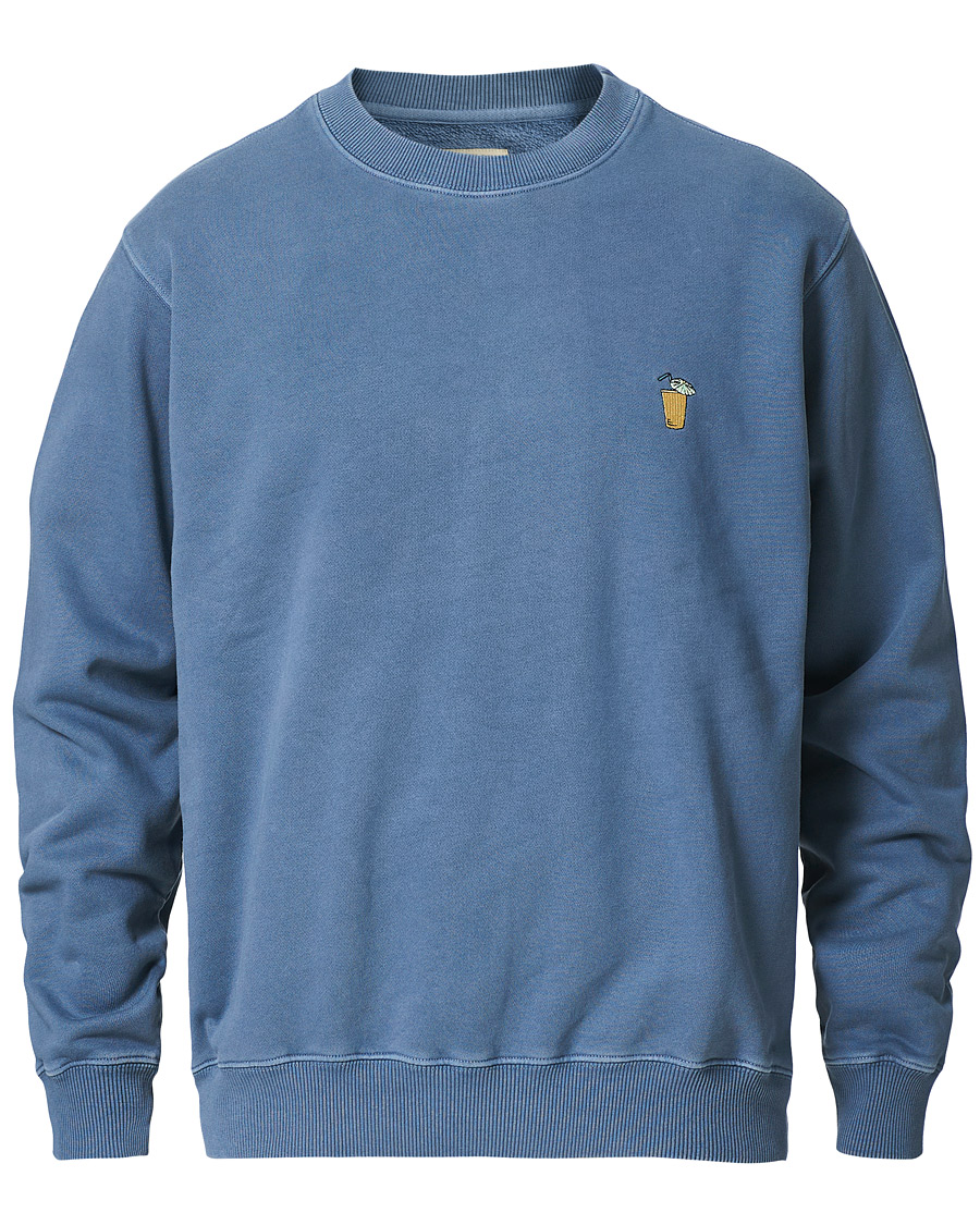 Men | Sweaters & Knitwear | Nudie Jeans | Lasse Drink Sweatshirt 50's Blue