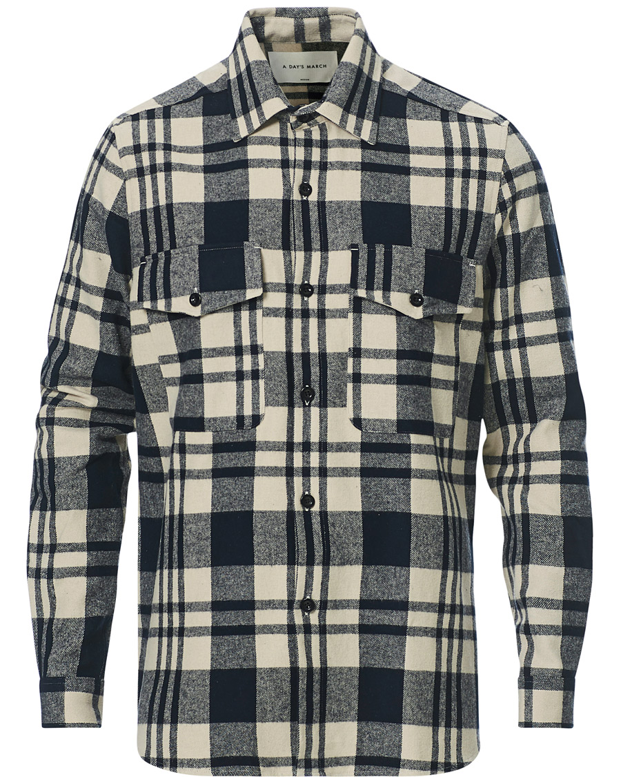Men | Shirts | A Day's March | Cardiff Checked Flannel Shirt Off White/Navy