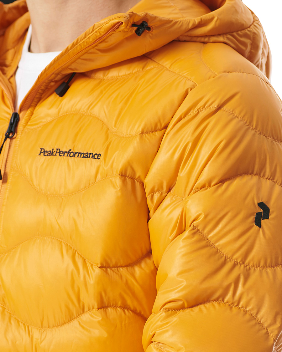 Men | Coats & Jackets | Peak Performance | Helium Hooded Jacket Orange Flare