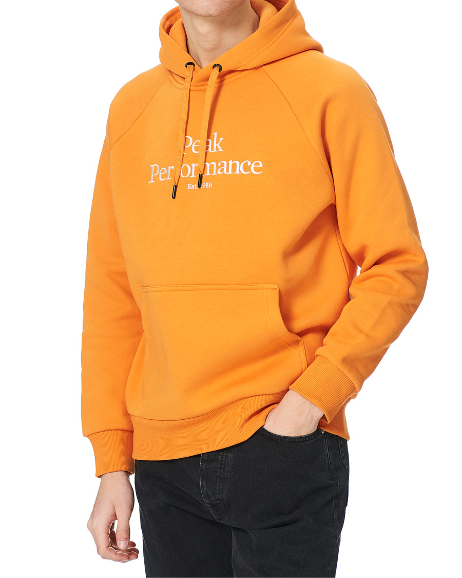 Men | Sweaters & Knitwear | Peak Performance | Original Logo Hoodie Orange Flare