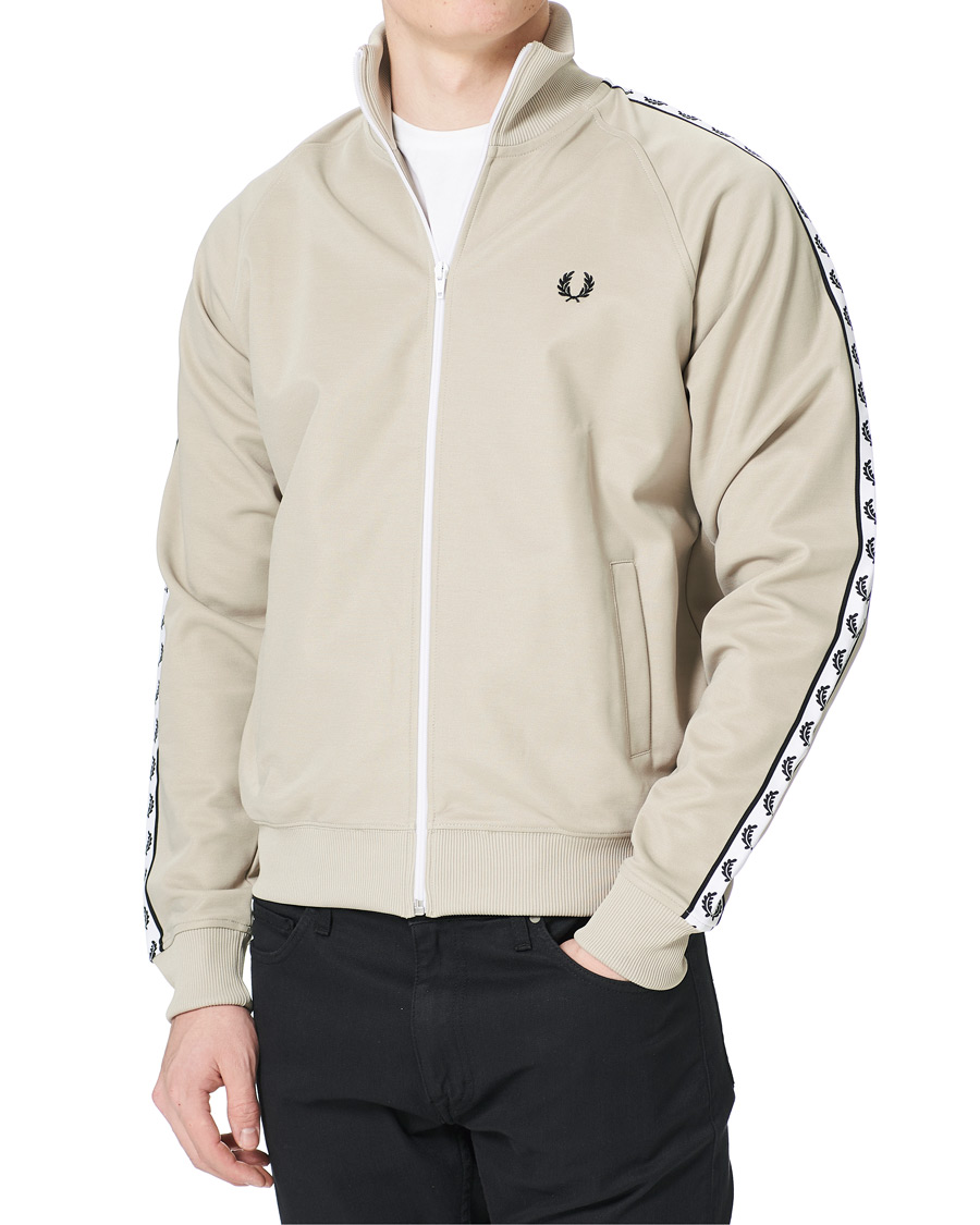 Men | Sweaters & Knitwear | Fred Perry | Taped Track Jacket Light Oyster