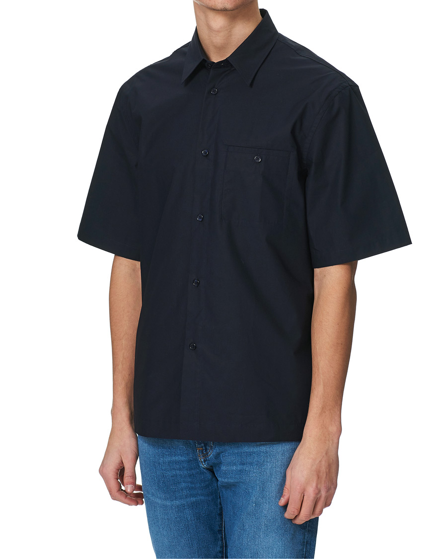 Men | Shirts | Filippa K | Oliver Poplin Shirt Navy