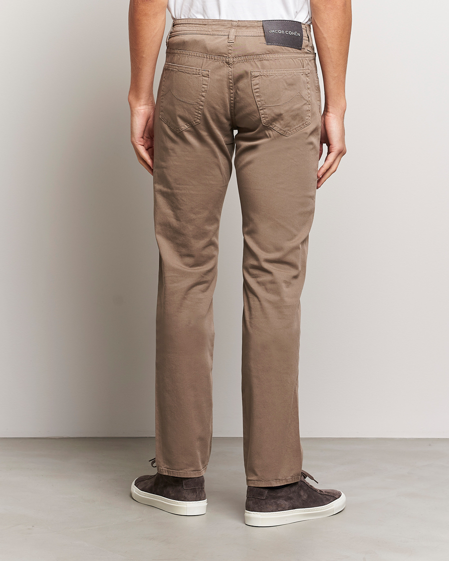 Men | Trousers | Jacob Cohën | Bard Garment Dyed Gabardine Trousers Khaki
