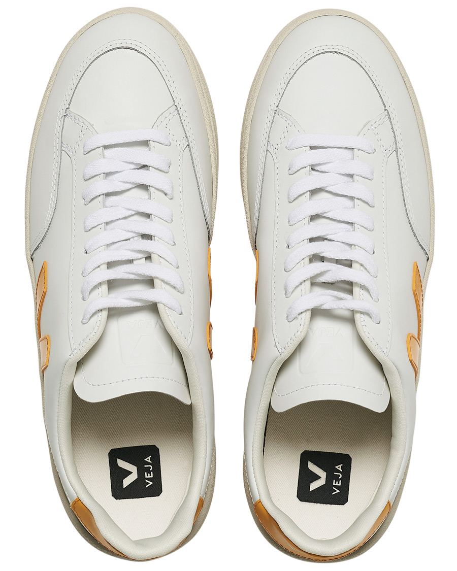 Men | Veja V-12 Leather Sneaker Extra White/Ouro | Veja | V-12 Leather Sneaker Extra White/Ouro