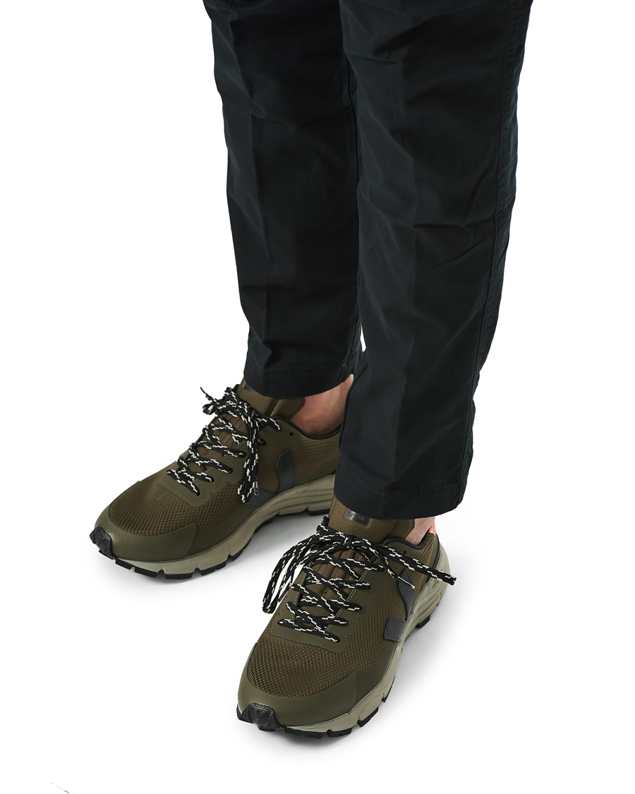 Men | Veja Dekkan Vibram Running Sneaker Khaki/Black | Veja | Dekkan Vibram Running Sneaker Khaki/Black
