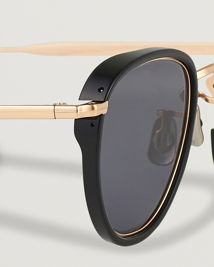 Men | Sunglasses | EYEVAN 7285 | 797 Sunglasses Black/Gold
