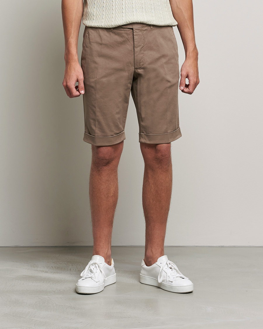 Men | Shorts | Oscar Jacobson | Declan Cotton Shorts Beige