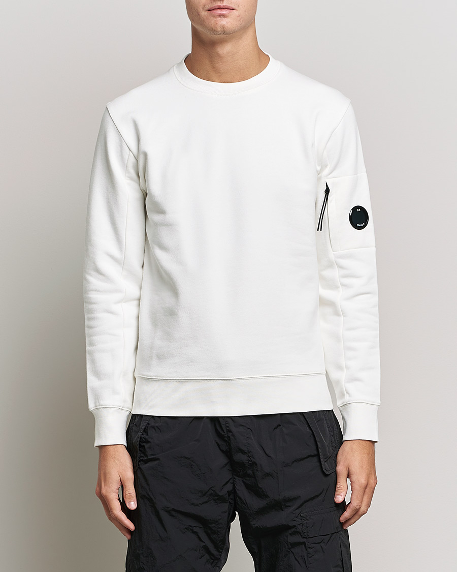 Men | Sweaters & Knitwear | C.P. Company | Diagonal Raised Fleece Lens Sweatshirt White