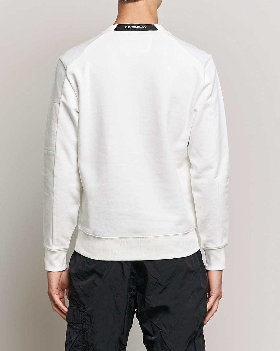 Men | Sweaters & Knitwear | C.P. Company | Diagonal Raised Fleece Lens Sweatshirt White