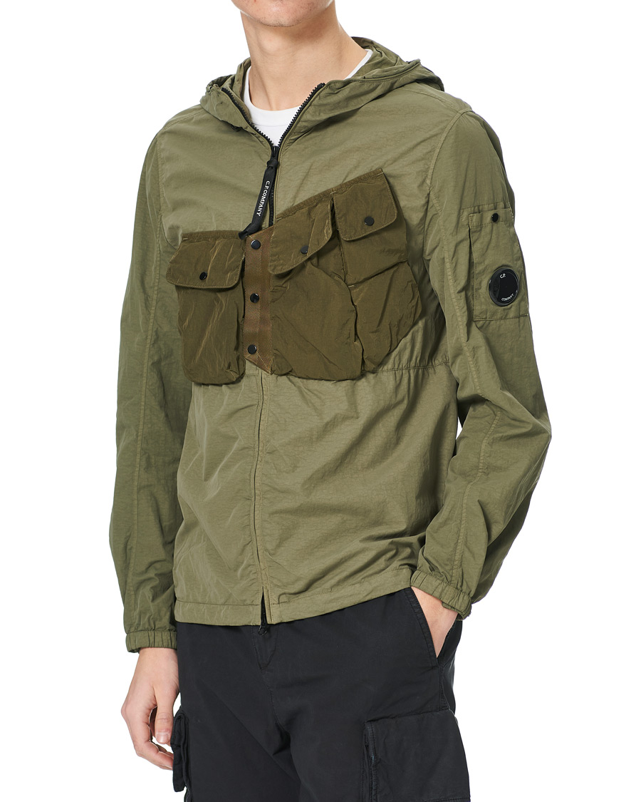 Men | Coats & Jackets | C.P. Company | Flatt Nylon Hooded Zip Jacket Olive