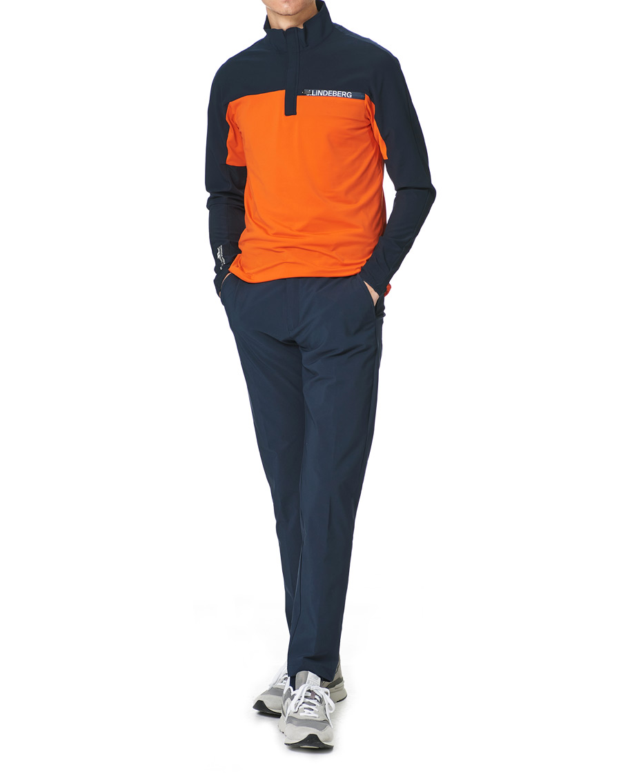 Men | Sweaters & Knitwear | J.Lindeberg | Noah Mid Layer Jersey Half Zip Tangerine Tango