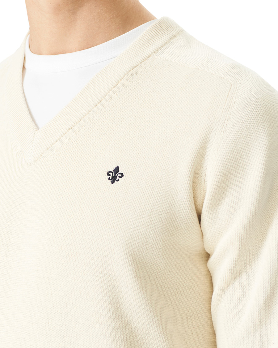 Men | Sweaters & Knitwear | Morris | Hilyard Knitted V-Neck Sweater Off White