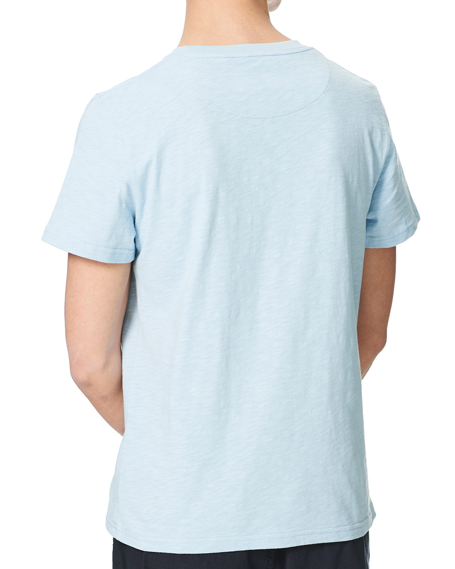 Men | T-Shirts | Morris | Lily Slub Pocket Crew Neck Tee Light Blue