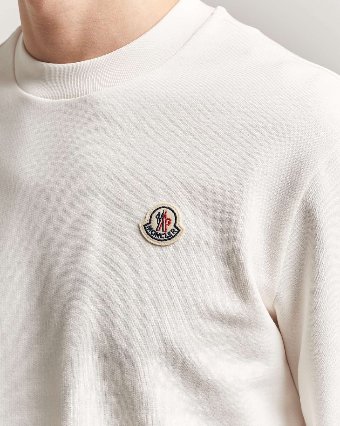 Men | Sweaters & Knitwear | Moncler | Logo Sweatshirt White