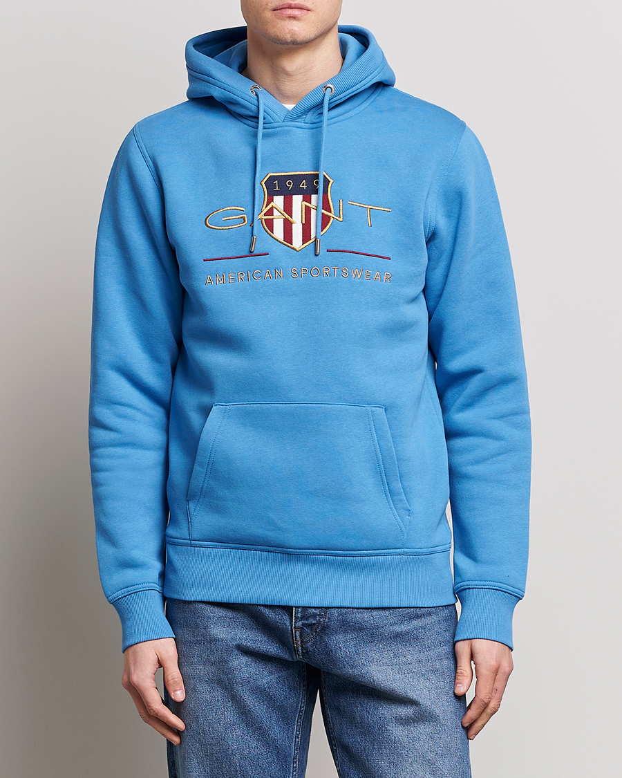 Men | Sweaters & Knitwear | GANT | Archive Shield Hoodie Day Blue
