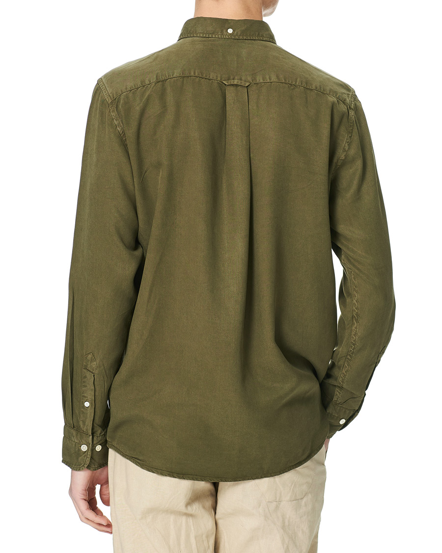 Men | Shirts | GANT | Regular Garment Dyed Lyocell Shirt Racing Green
