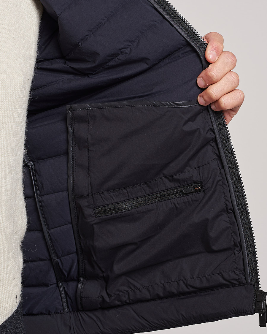 Men | Gilets | UBR | Super Sonic Vest Navy