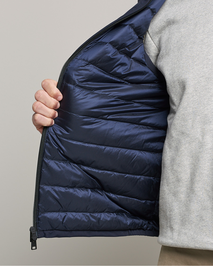Men | Coats & Jackets | Woolrich | Pacific Padded Vest Melton Blue
