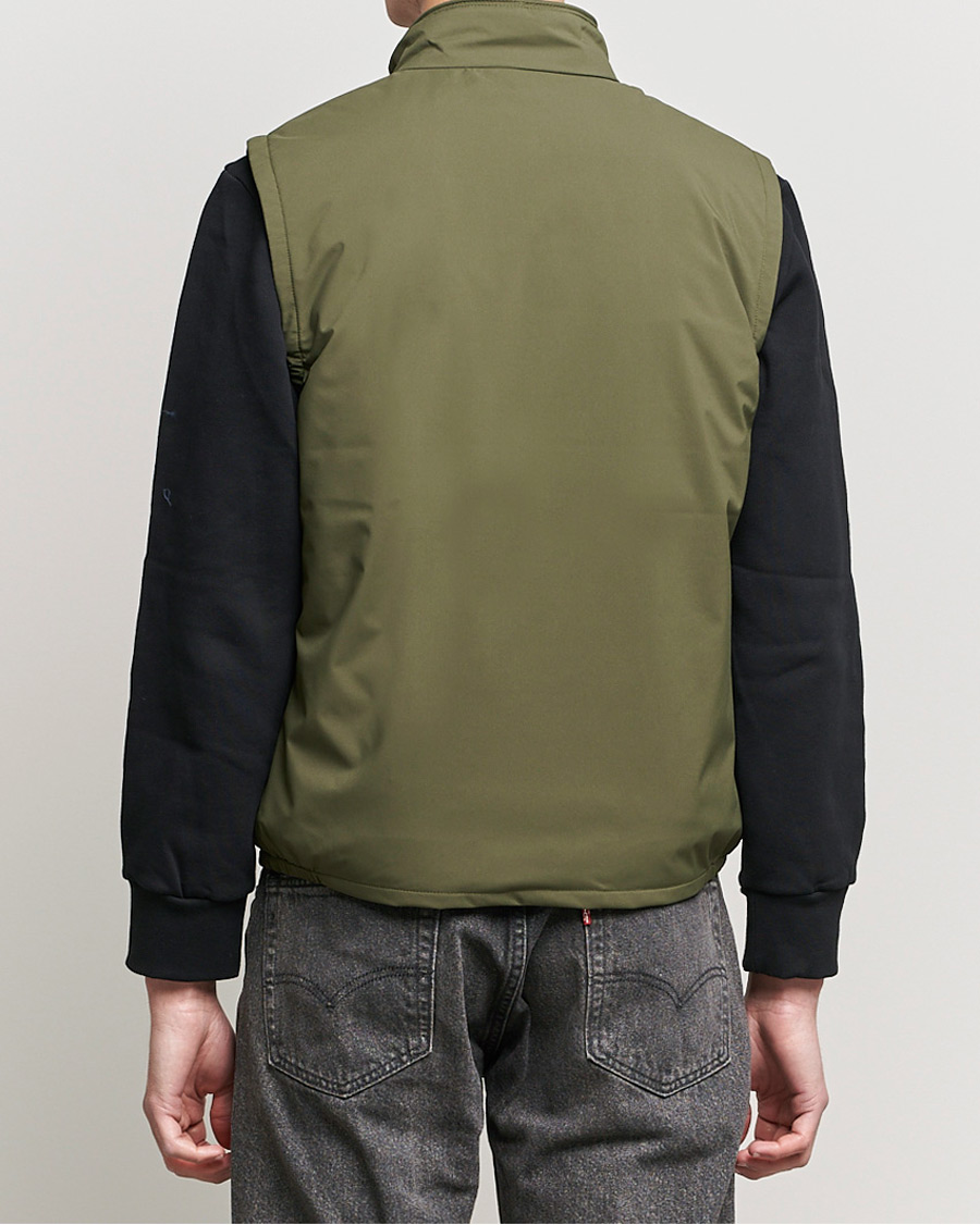 Men | Coats & Jackets | Woolrich | Pacific Padded Vest Outdoor Green