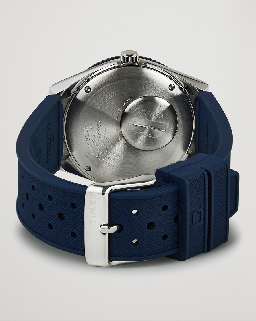 Men | Timex Q Diver 38mm Rubber Strap Blue/Red | Timex | Q Diver 38mm Rubber Strap Blue/Red