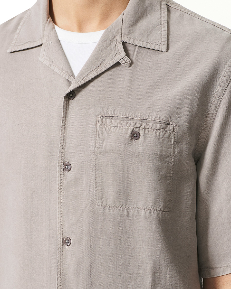 Men | Shirts | Filippa K | Charlie Tencel Shirt Light Taupe