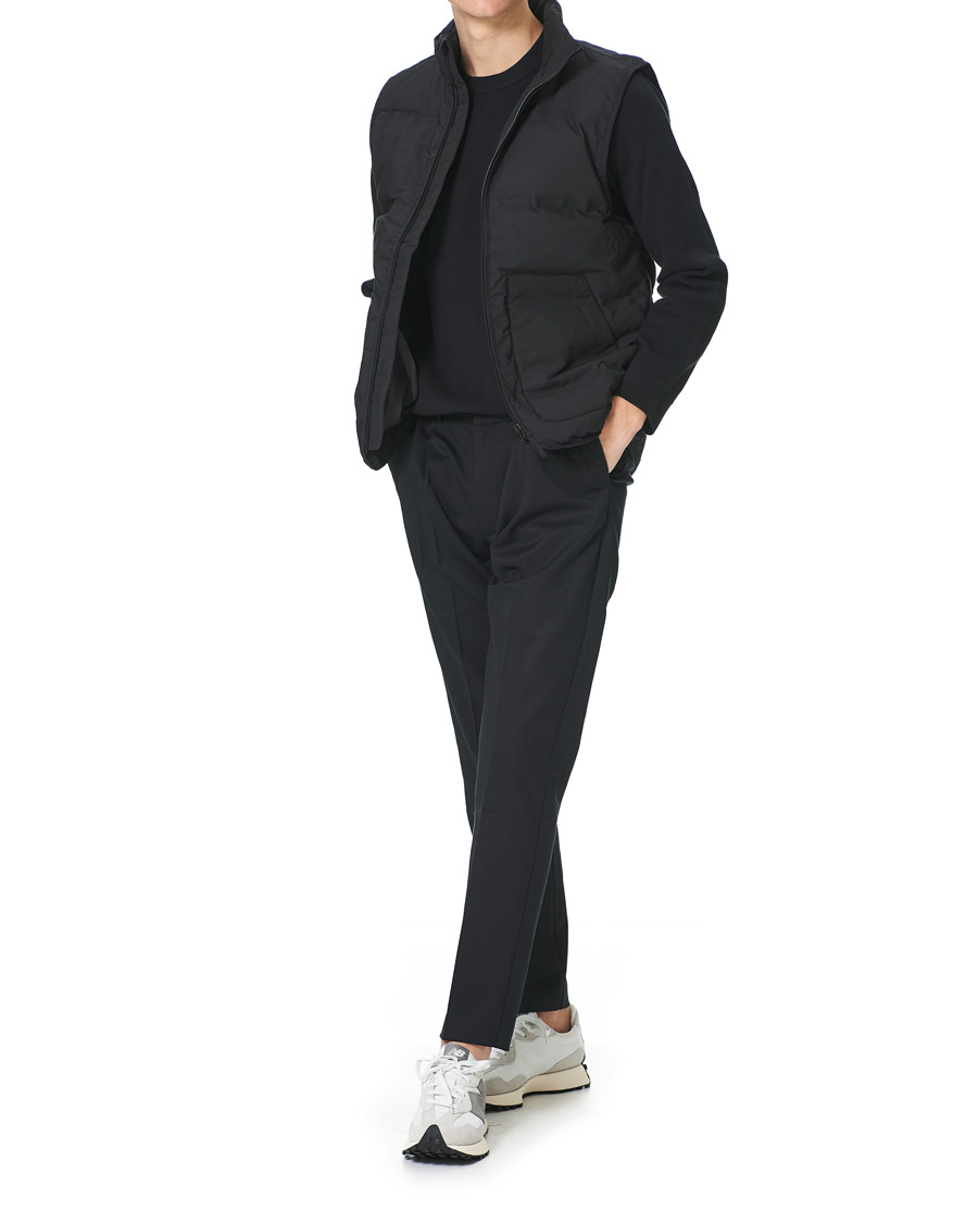 Men | Coats & Jackets | A Day's March | Makalu Down Vest Black