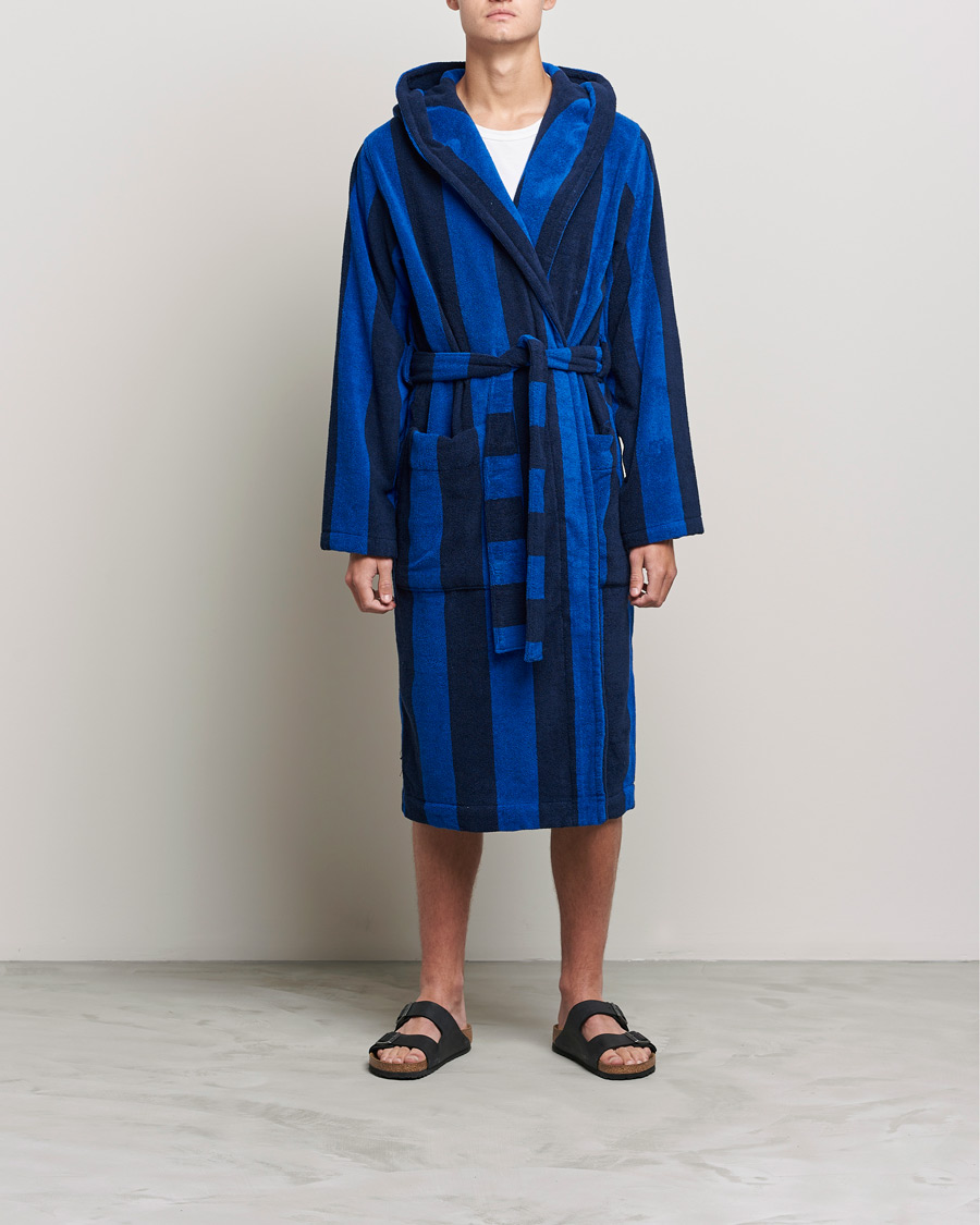 Men | Pyjamas & Robes | Tekla | Organic Terry Hooded Bathrobe Navy Block Stripes