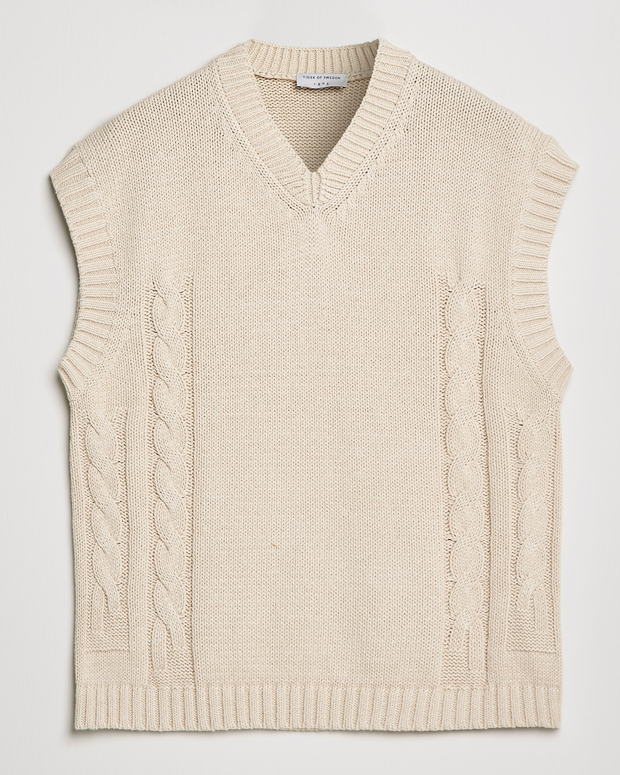 Men | Sweaters & Knitwear | Tiger of Sweden | Bazyly Knitted Vest Cream Snow