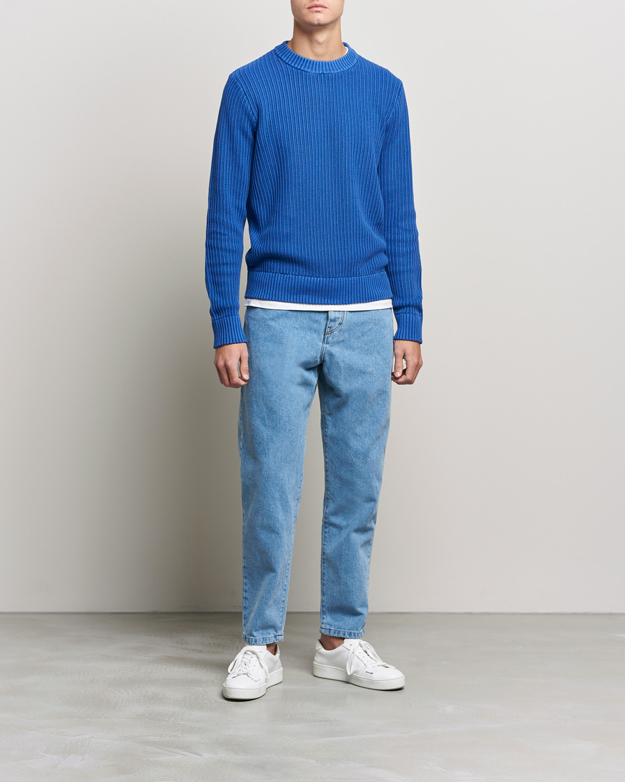 Men | Sweaters & Knitwear | J.Lindeberg | Coy Summer Structure Organic Cotton Sweater Royal Blue