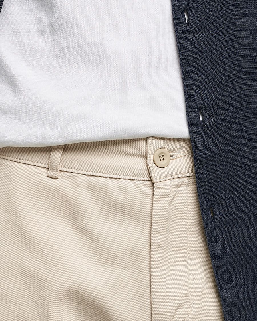 Men | Shorts | A Day's March | Erie Cotton Chino Shorts Oyster
