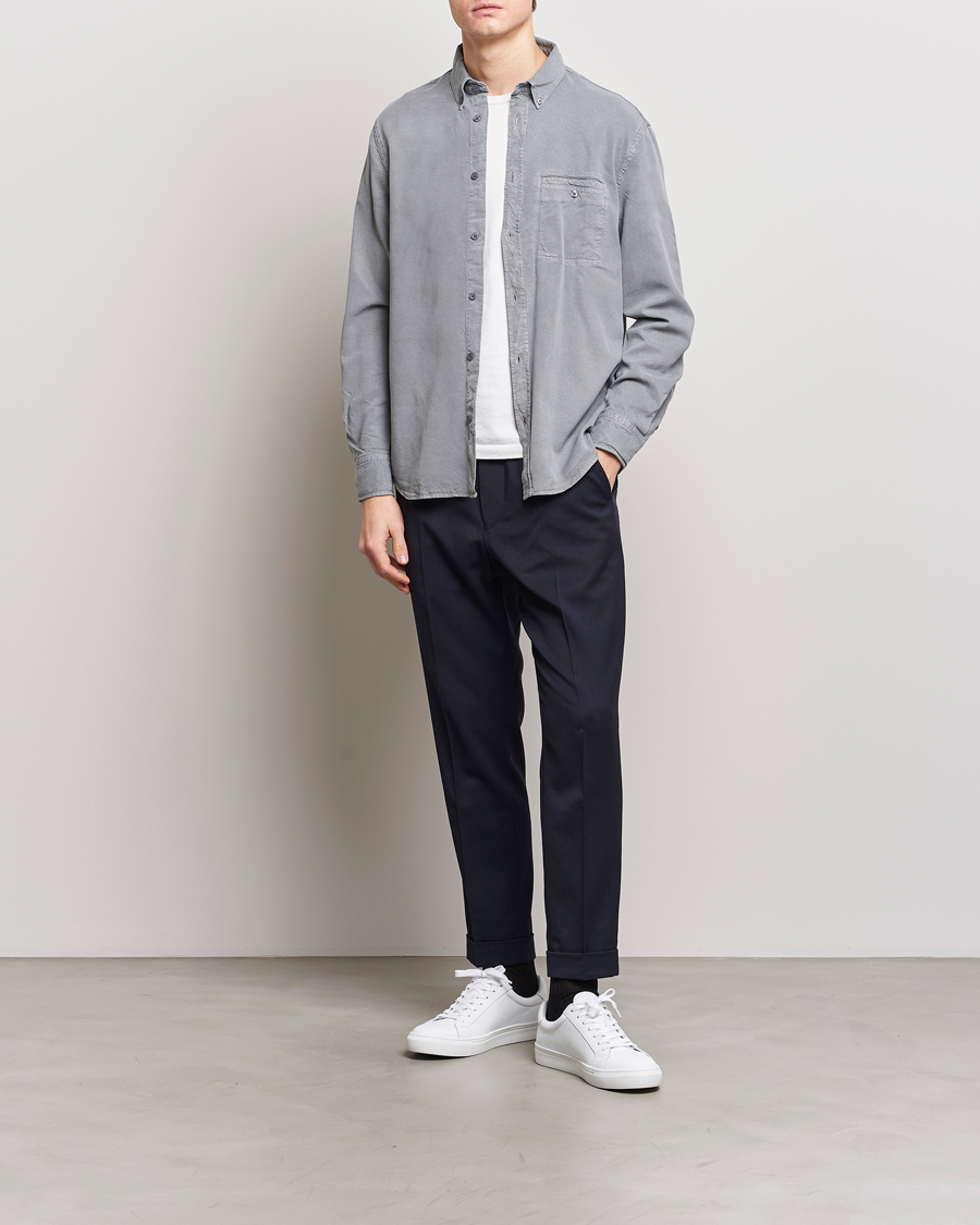 Men | Trousers | Filippa K | Terry Gabardine Cropped Turn Up Trousers Navy