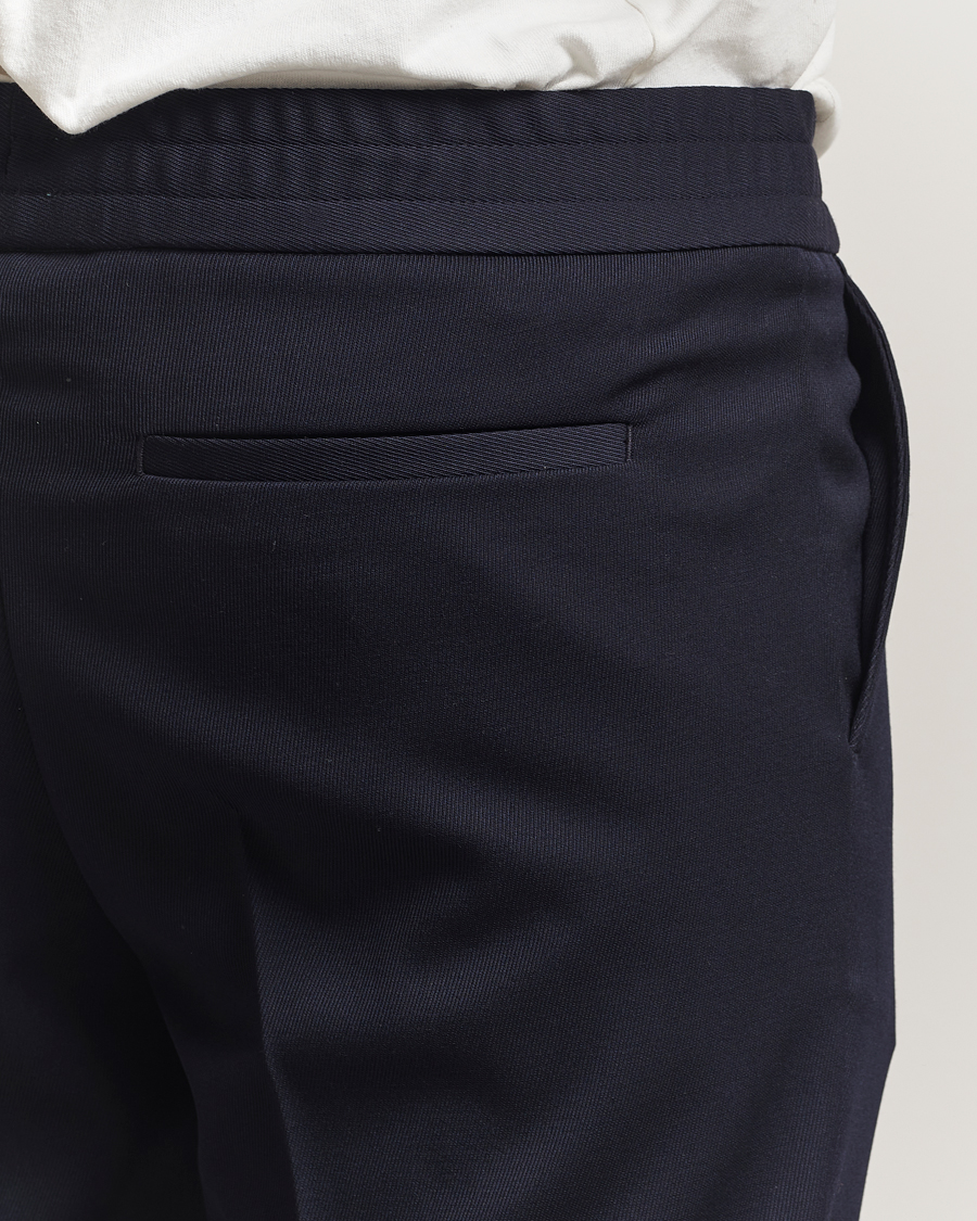 Men | Trousers | Filippa K | Terry Gabardine Cropped Turn Up Trousers Navy