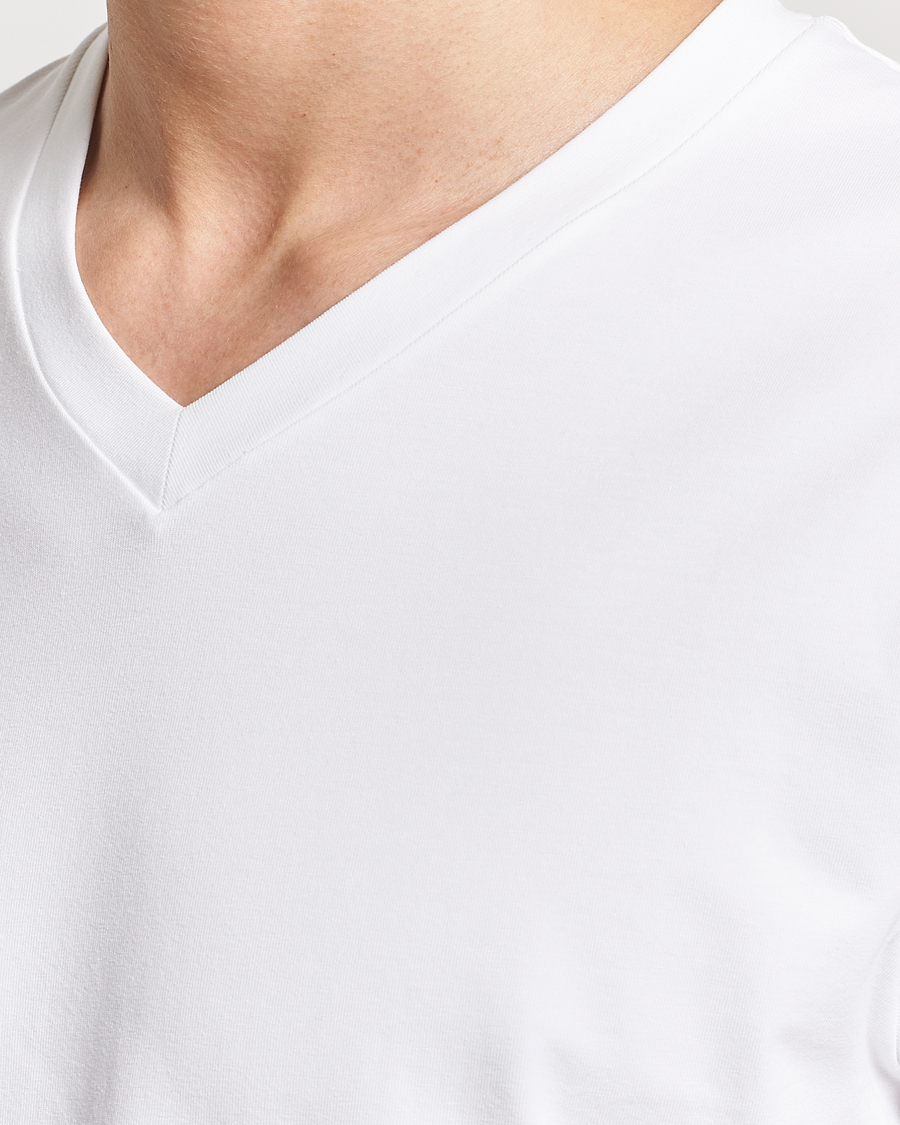 Men | T-Shirts | Filippa K | Soft Lycra V-Neck Tee White