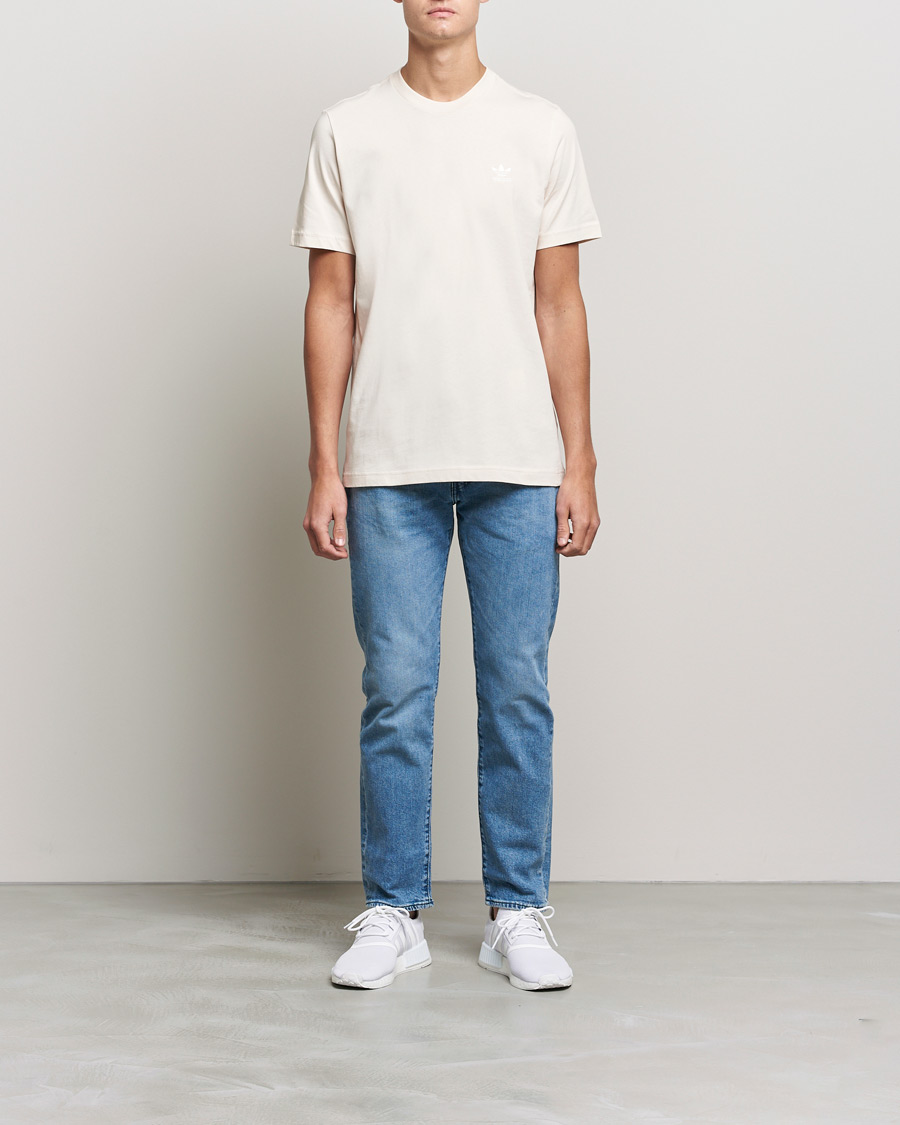 Men | T-Shirts | adidas Originals | Essential Tee Won White
