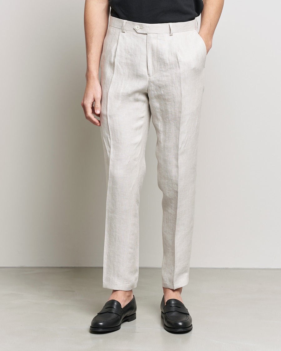 Men | Trousers | Oscar Jacobson | Delon Linen Trousers Creme