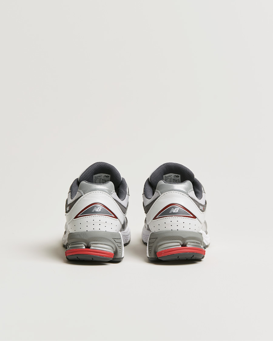 Men | New Balance M2002R Sneaker Silver Metallic | New Balance | M2002R Sneaker Silver Metallic