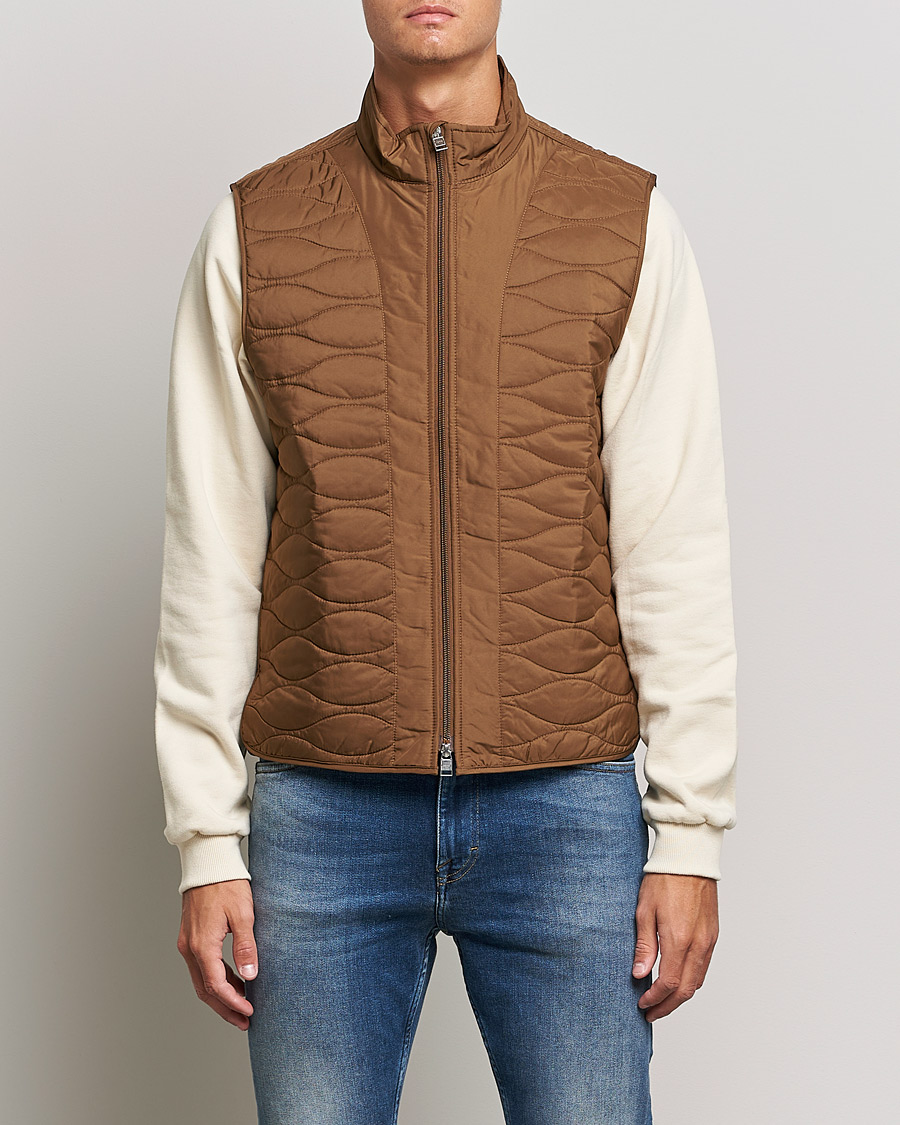Men | Coats & Jackets | Tiger of Sweden | Vennier Vest Old Brass